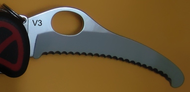 111mm One-handed Rescue Blade