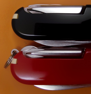 Round and square Phillips folded away