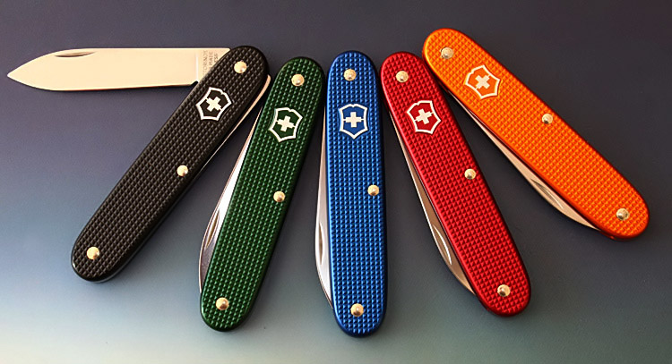 Coloured Solo Alox Models from South Africa