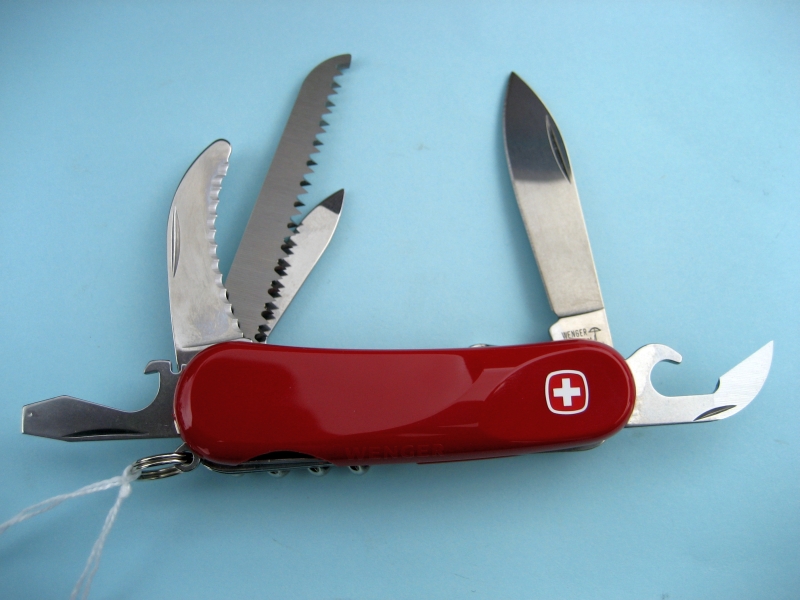 The Wenger EvoHunter 505 (1.505.59.300),  was initially made for the Czech Republic.