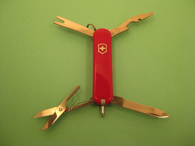 Victorinox Caddy Plus. Picture by ColoSwiss.