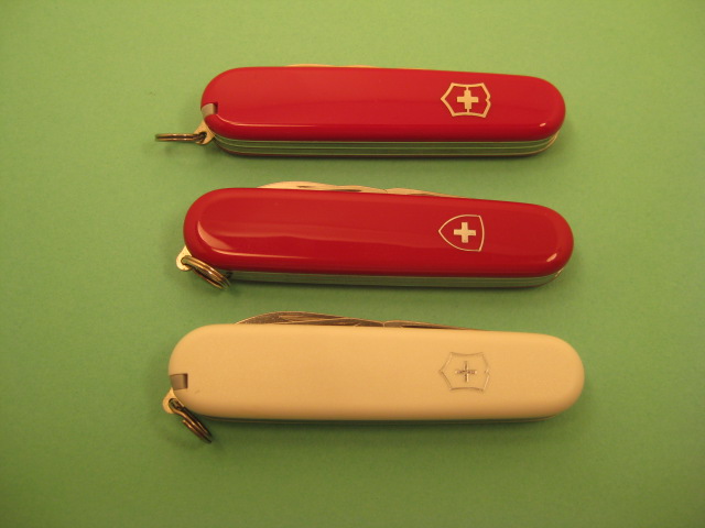 Recruit; Ecoline or Economy Recruit (also sold as Picnic); White nylon Recruit