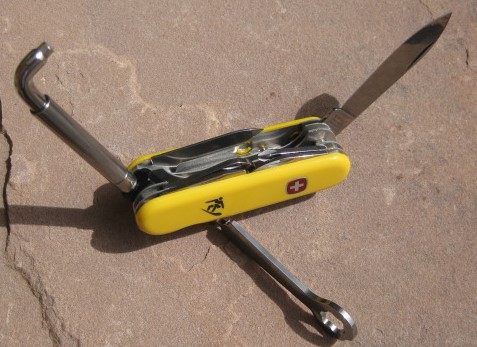 Image by Colowsiss
Cropped version 